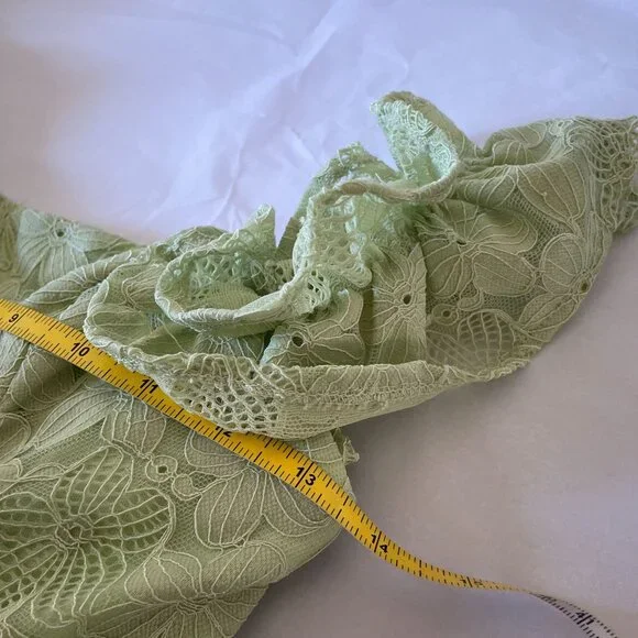 Selfie Leslie Verona Off-Shoulder Lace Overlay Mini Dress Apple Sz S - Picture 7 of 13